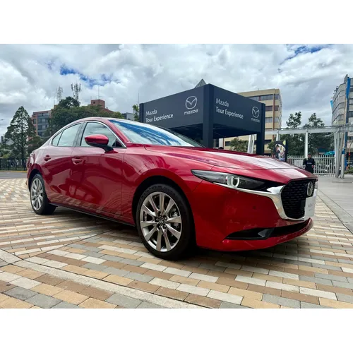 Mazda 3 2026 Rojo Bogotá