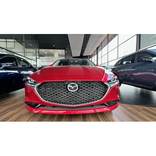 Mazda 3 2027 Rojo Bogotá