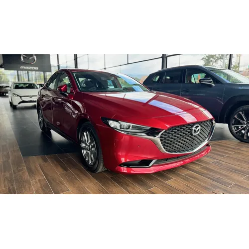 Mazda 3 2027 Rojo Bogotá
