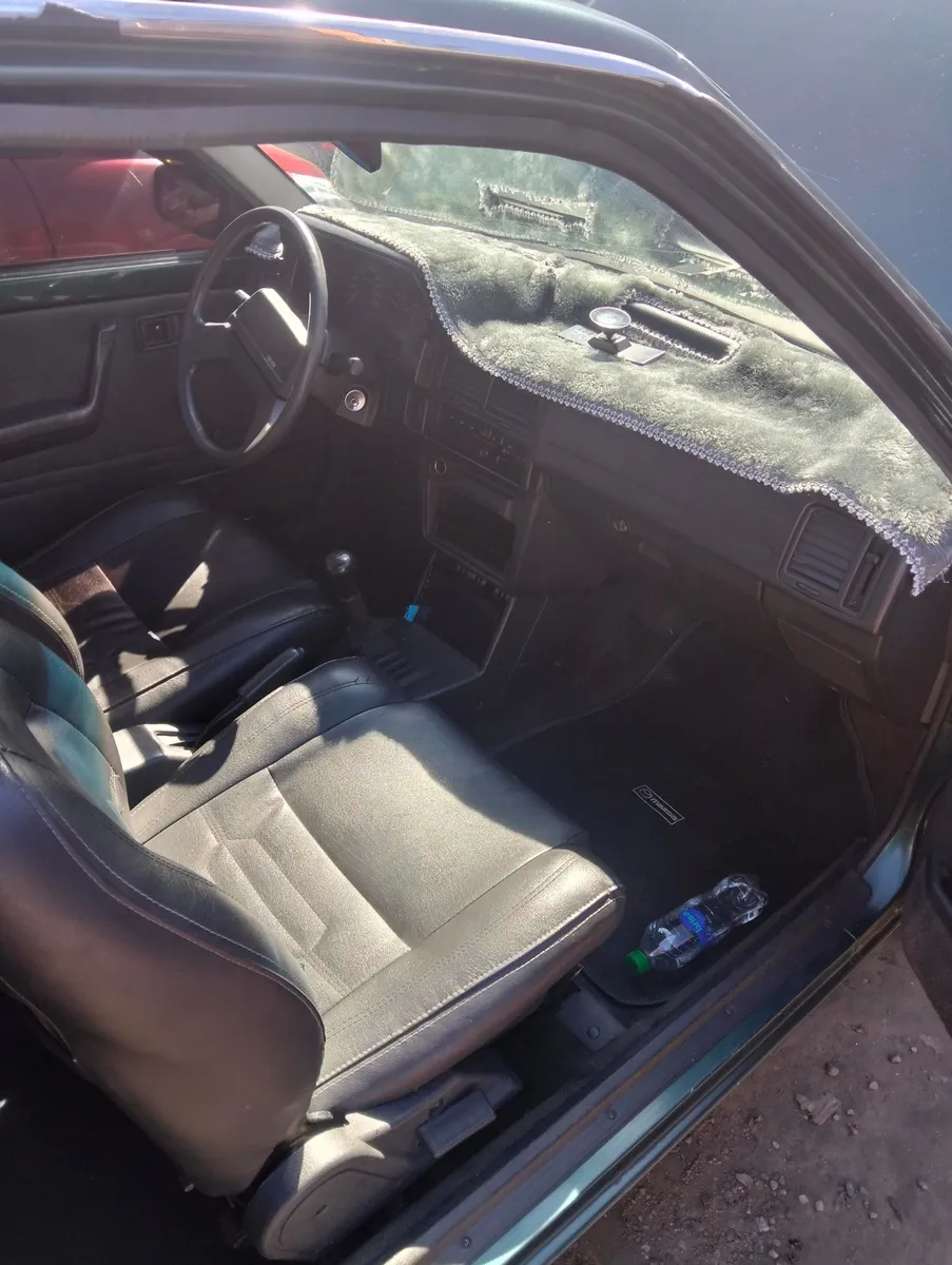 Mazda 323 2002 Verde Bogotá