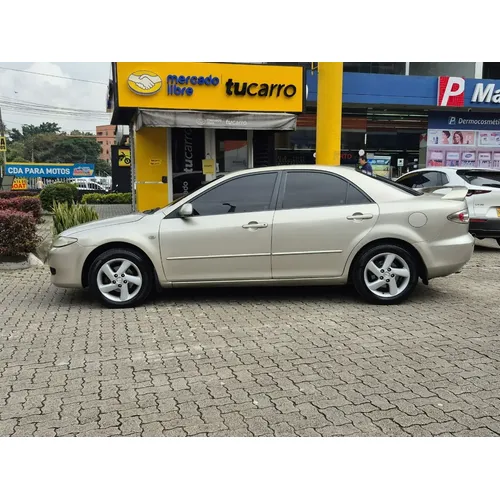 Mazda 6 2005 Gris Medellín