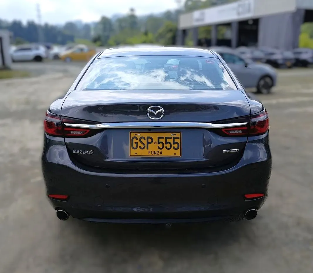 Mazda 6 2020 Gris Caldas