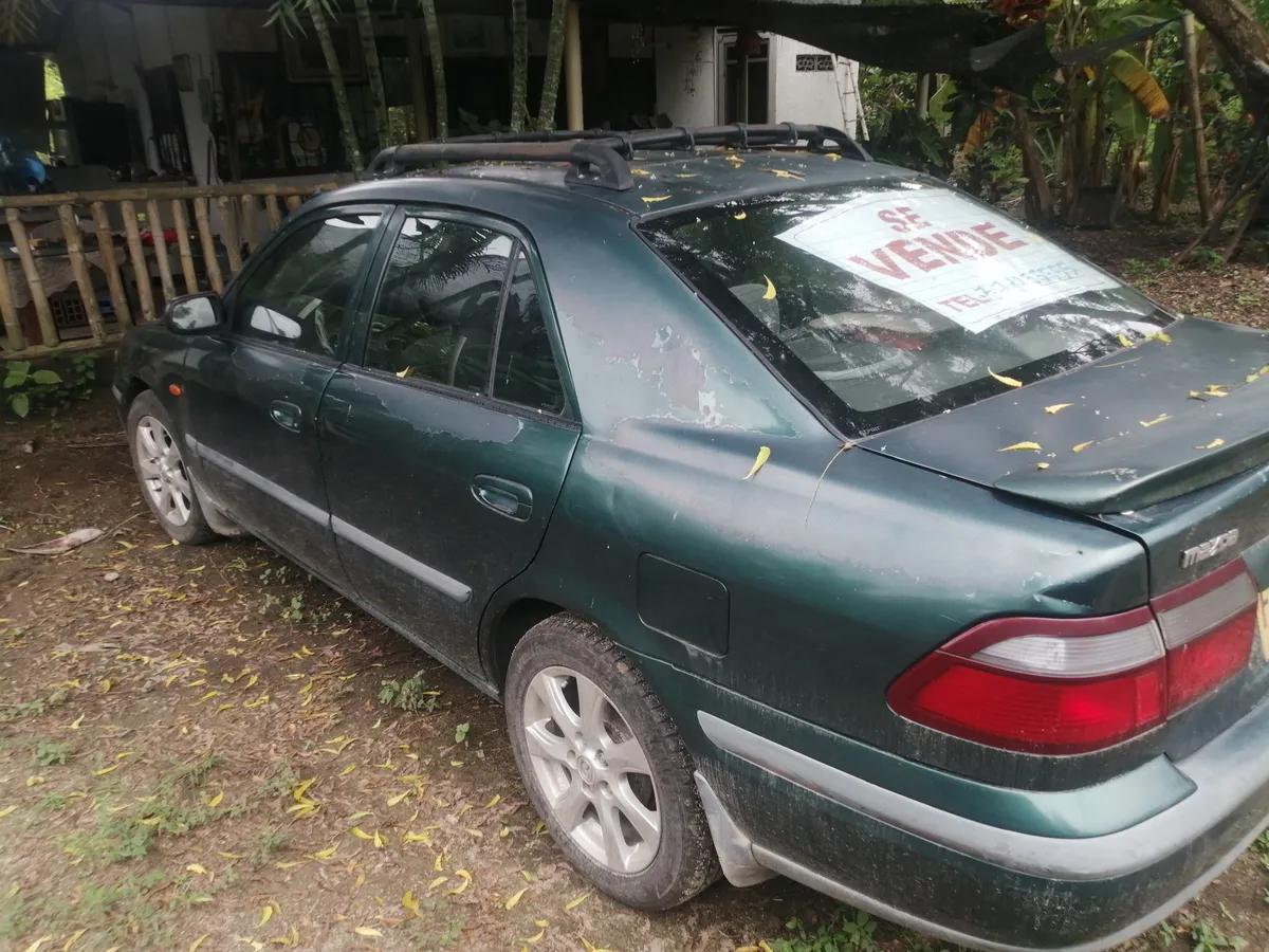 Mazda 626 1998 Verde Bogotá