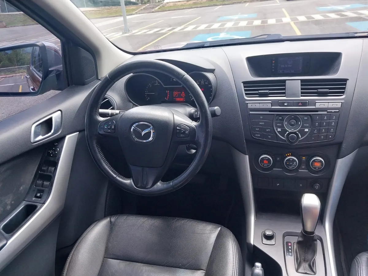 Mazda BT-50 2014 Rojo Ocaña