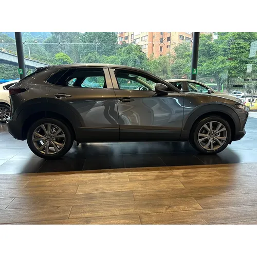 Mazda CX-30 2026 Gris Bogotá