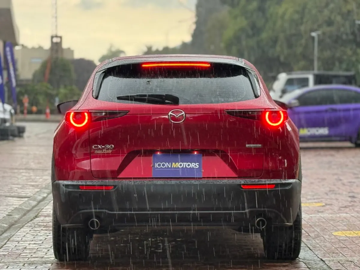 Mazda CX-30 2022 Rojo Cota