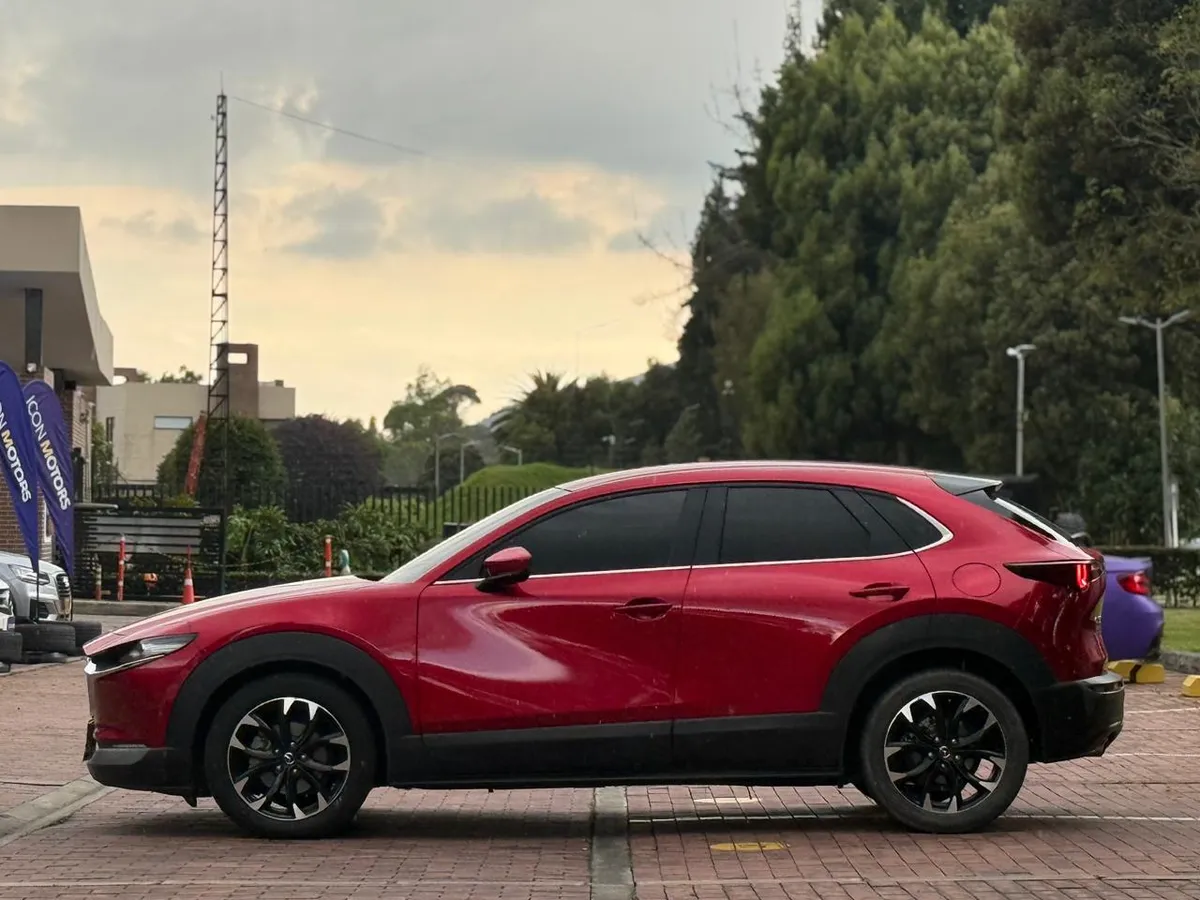 Mazda CX-30 2022 Rojo Cota