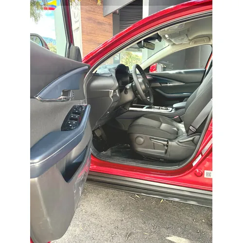 Mazda CX-30 2026 Rojo Bogotá
