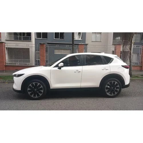 Mazda CX-5 2024 Blanco Medellín