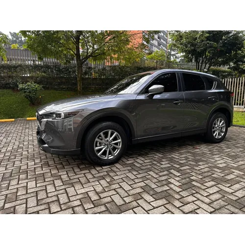 Mazda CX-5 2023 Gris Medellín