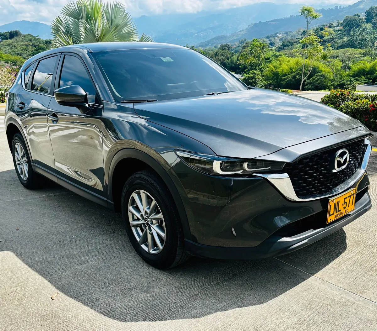 Mazda CX-5 2023 Gris Floridablanca