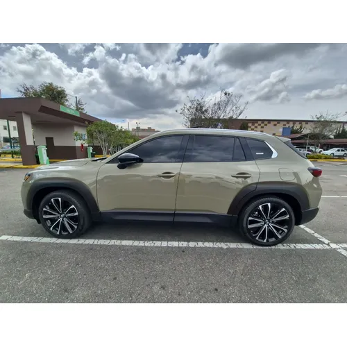Mazda CX-50 2023 Verde Bogotá