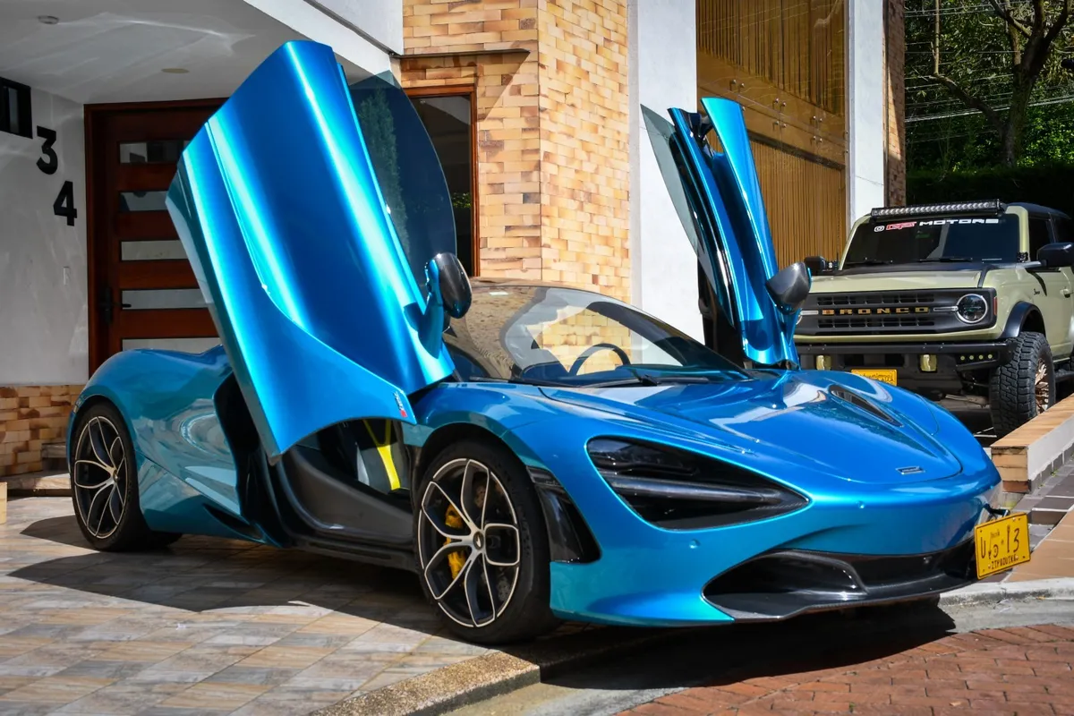 McLaren 720S 2019 Azul Ibagué