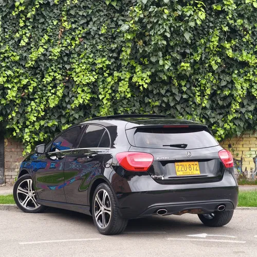 Mercedes-Benz A 200 2015 Negro Bogotá