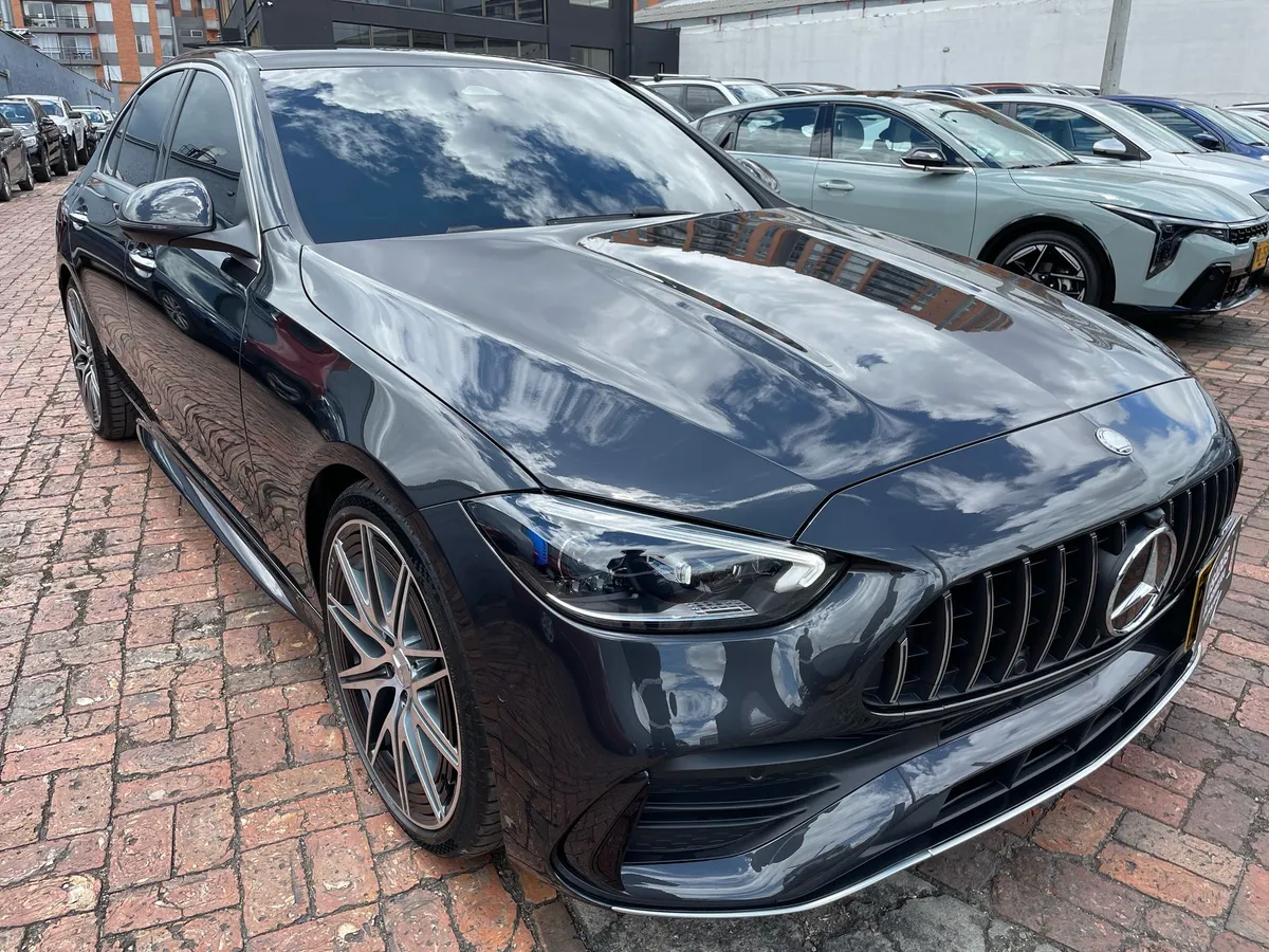 Mercedes-Benz C 43 2026 Gris Bogotá