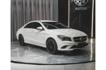Mercedes-Benz CLA200 1.6
