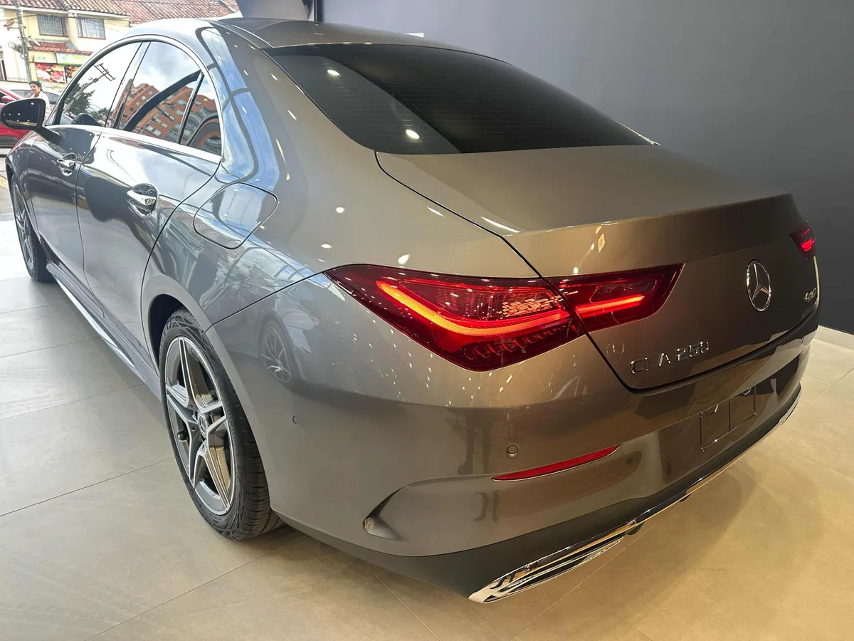 Mercedes-Benz CLA 250 2026 Gris Bogotá