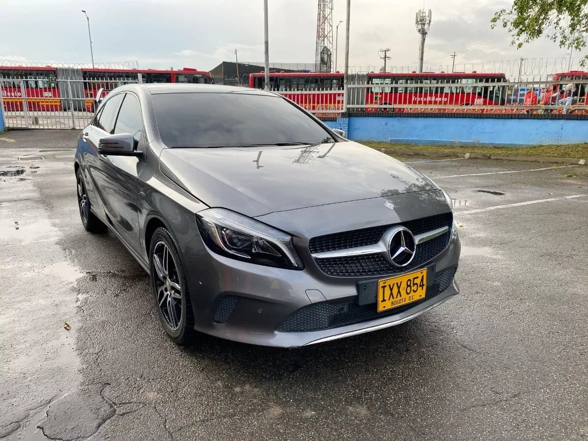 Mercedes-Benz Clase A 1.6 TURBO A200 AMG 2016