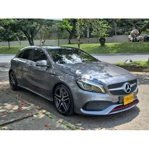 Mercedes-Benz A 250 2016 Gris Itagüí