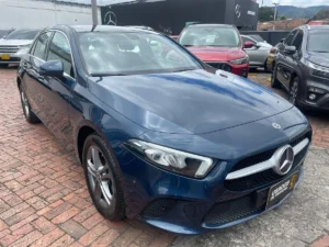 Mercedes-Benz A 200 2020 Azul Bogotá