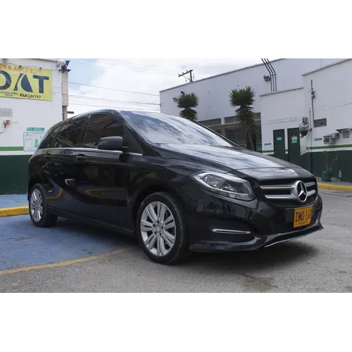 Mercedes-Benz Clase B 2016 Negro Bogotá