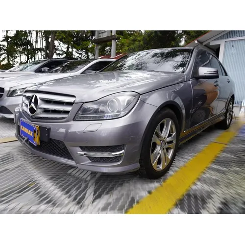 Mercedes-Benz C 200 2013 Plateado Bogotá