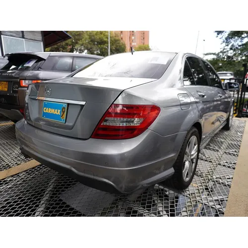Mercedes-Benz C 200 2013 Plateado Bogotá