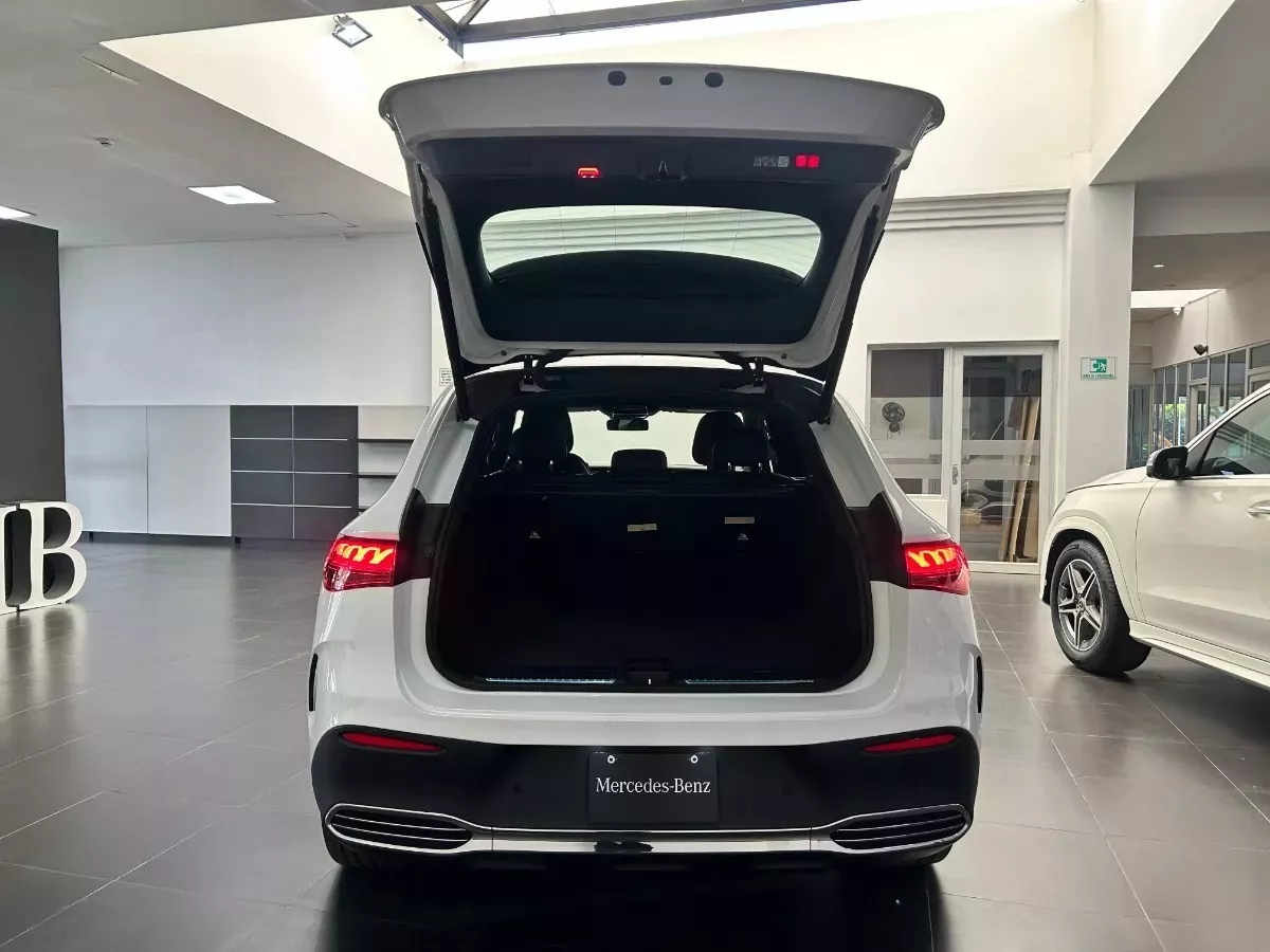 Mercedes-Benz Clase Eq Eqe Suv 350+