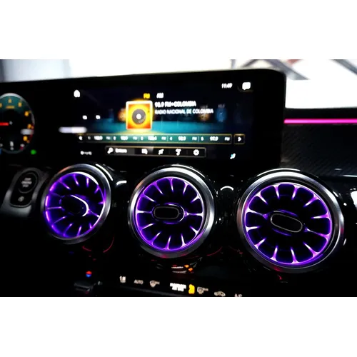 Mercedes-Benz Clase GLB 2023 Blanco Bogotá