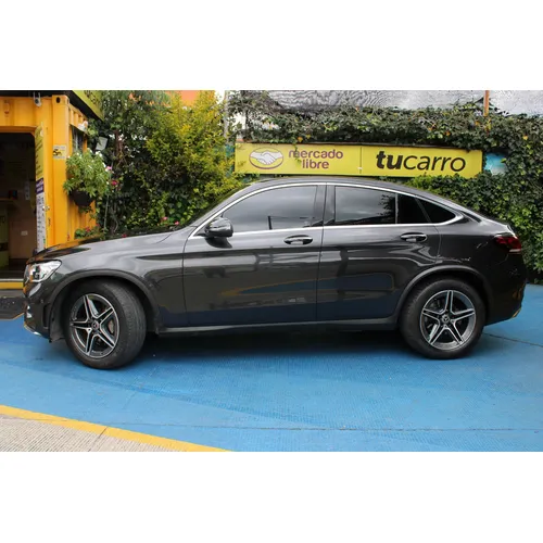 Mercedes-Benz GLC 300 2021 Gris Bogotá
