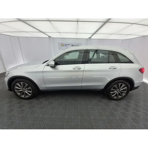 Mercedes-Benz GLC 250 2018 Plateado Bogotá