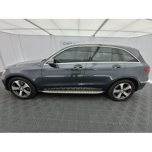 Mercedes-Benz GLC 220d 2016 Gris Bogotá