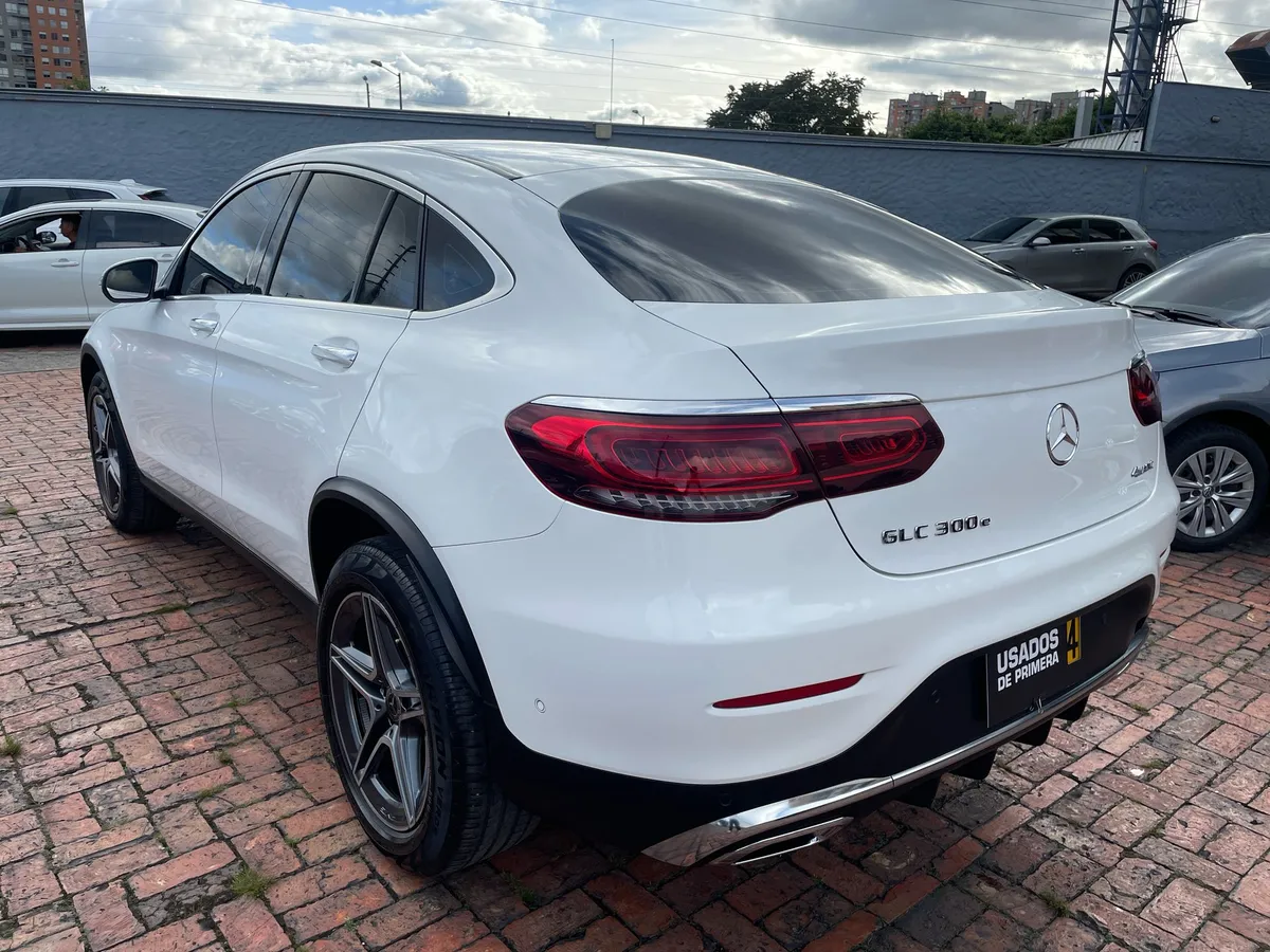 Mercedes-Benz GLC 300 2023 Blanco Bogotá
