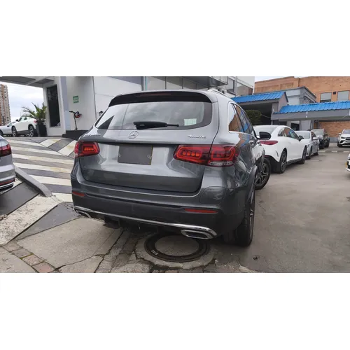 Mercedes-Benz GLC 300e 2022 Gris Bogotá
