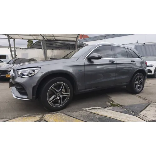 Mercedes-Benz GLC 300e 2022 Gris Bogotá