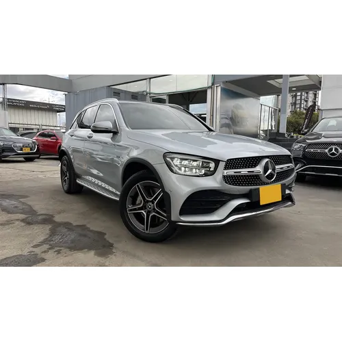 Mercedes-Benz GLC 300 2022 Plateado Bogotá