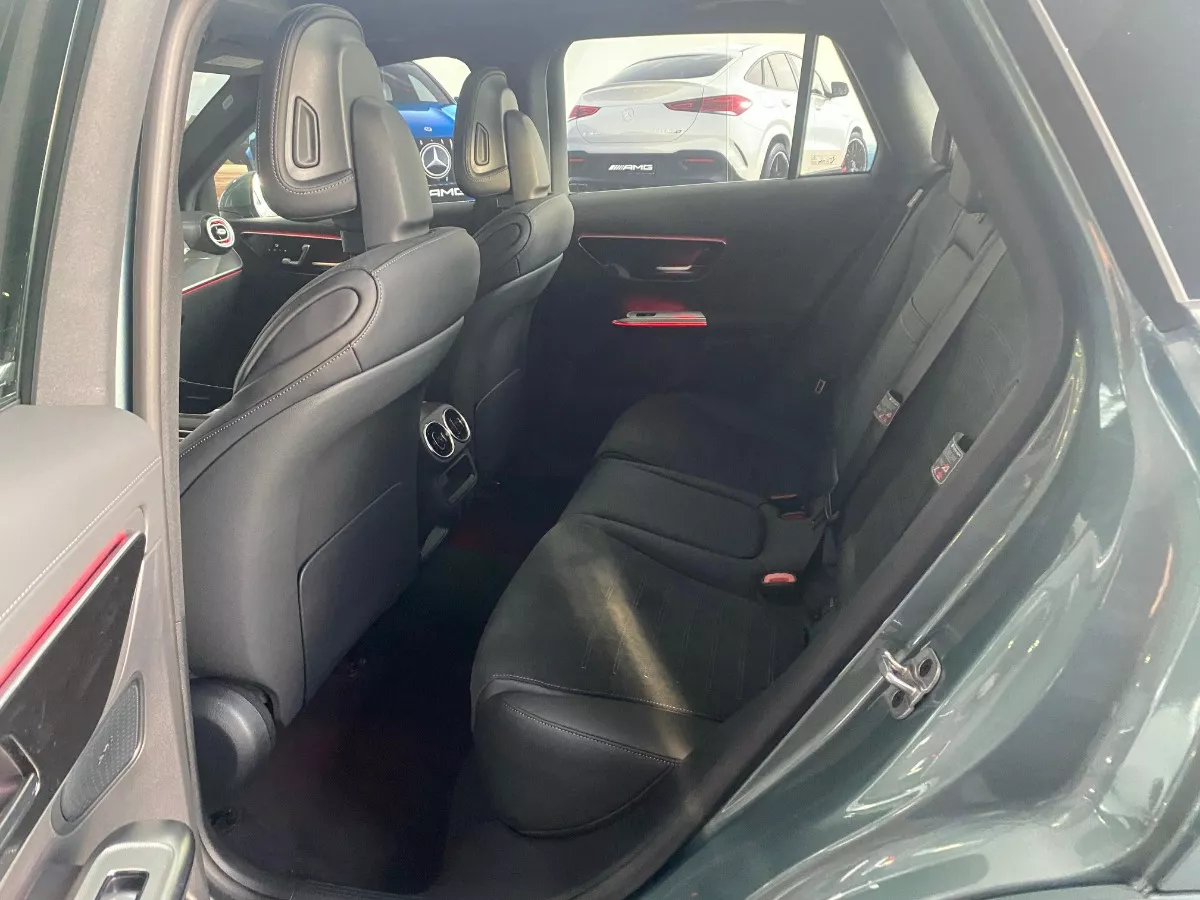 Mercedes-Benz Clase GLC GLC 300 SUV AMG LINE 4MATIC