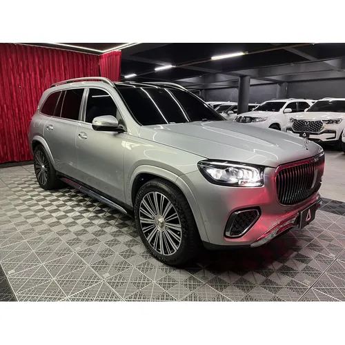 Mercedes-Benz GLS 600 2024 Plateado Medellín