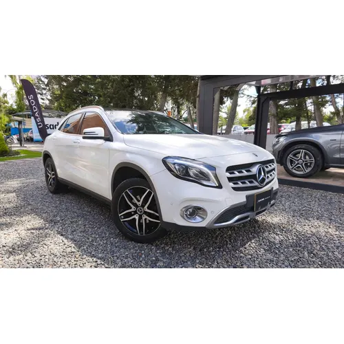 Mercedes-Benz GLA 200 2019 Blanco Bogotá