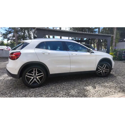 Mercedes-Benz GLA 200 2019 Blanco Bogotá