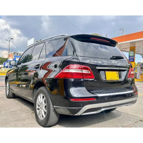 Mercedes-Benz ML 250 CDI 2013 Negro Bogotá