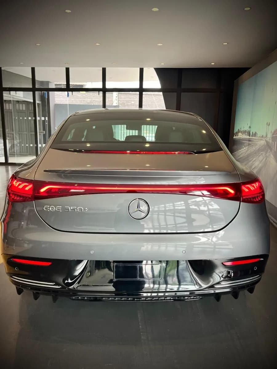 Mercedes-Benz EQE 350+ Sedán 2024 Eléctrico