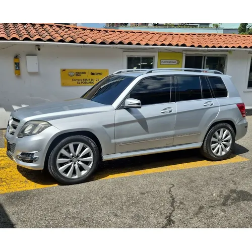 Mercedes-Benz GLK 220 2014 Plateado Medellín