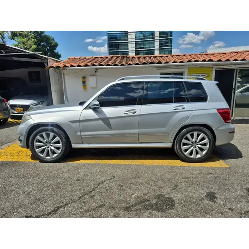 Mercedes-Benz GLK 220 2014 Plateado Medellín