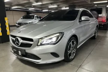 Mercedes-benz Cla 180 Sedán 1.6