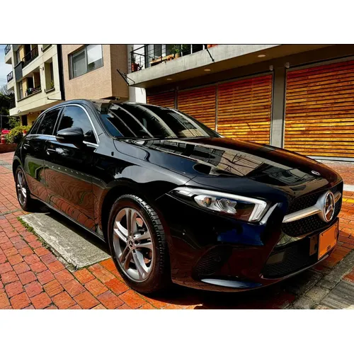 Mercedes-Benz A 200 2020 Negro Bogotá