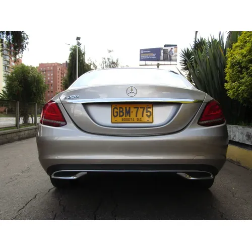 Mercedes-Benz C 200 2020 Beige Bogotá