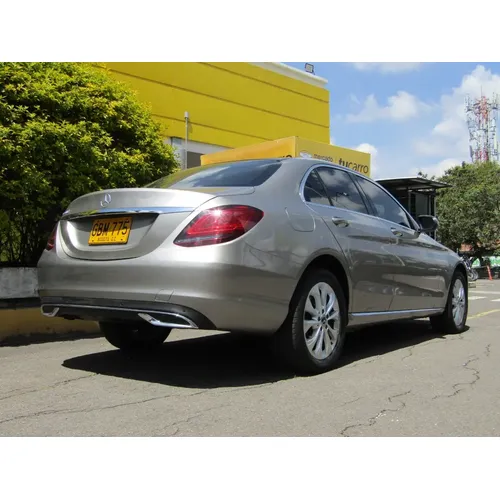 Mercedes-Benz C 200 2020 Beige Bogotá