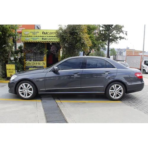 Mercedes-Benz E 250 2011 Gris Bogotá