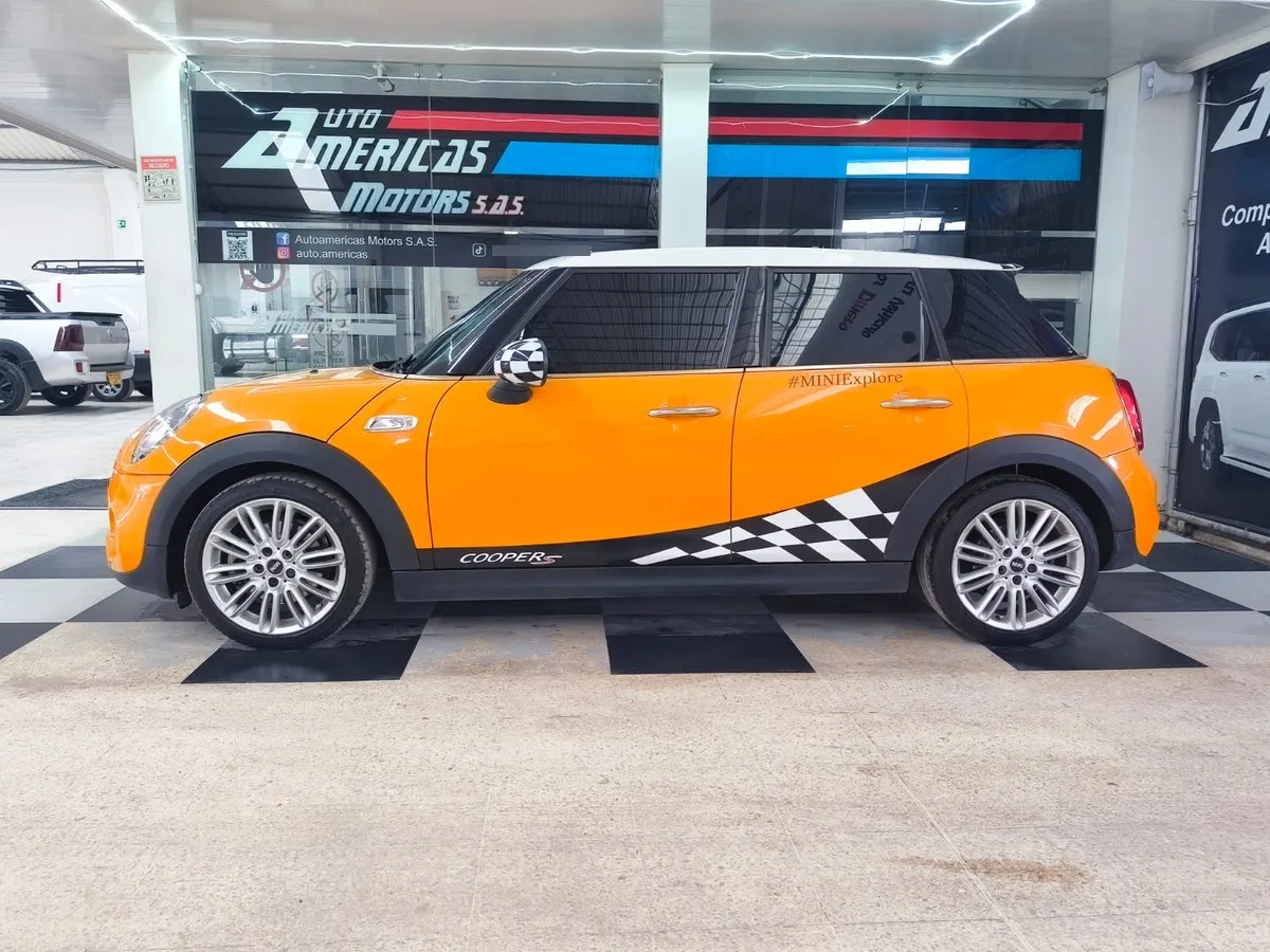 Mini Cooper S 2015 Amarillo Duitama
